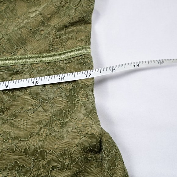 Revamped Green low-cut Bodysuits Lace Camisole - Picture 5 of 6